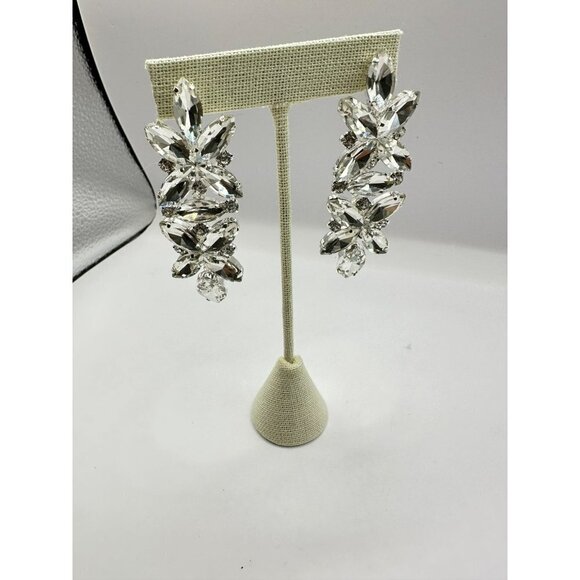 Rhinestone Bridal Crystal Dangled Drop Earrings - Picture 5 of 8
